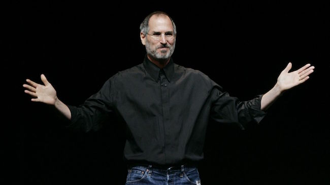 Grande polêmica em Paris por Steve Jobs