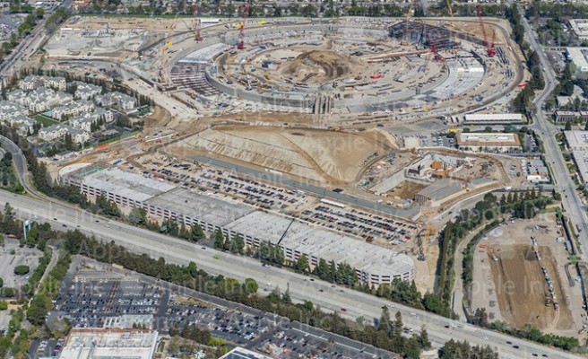Apple compartilha novas fotos da construção do Apple Campus 2