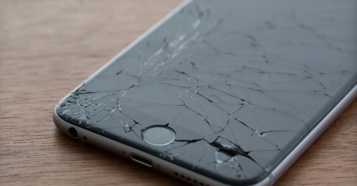 O reparo do iPhone deve ser realizado por técnicos especializados