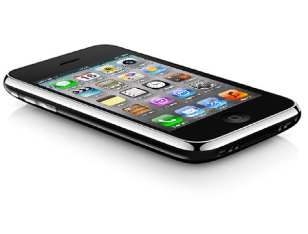 Steve Jobs apresenta o iPhone, a invenção escolhida do ano